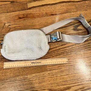 Lululemon Sherpa cream belt bag
